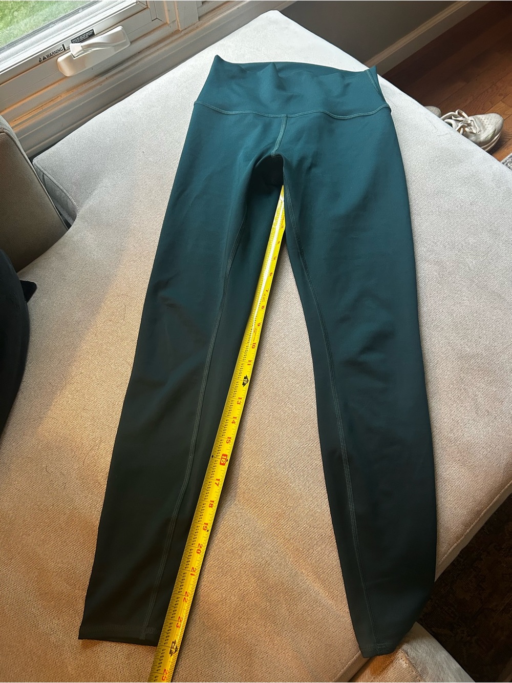 ALO Yoga Deep Teal High-Rise Airlift Leggings 7/8 length